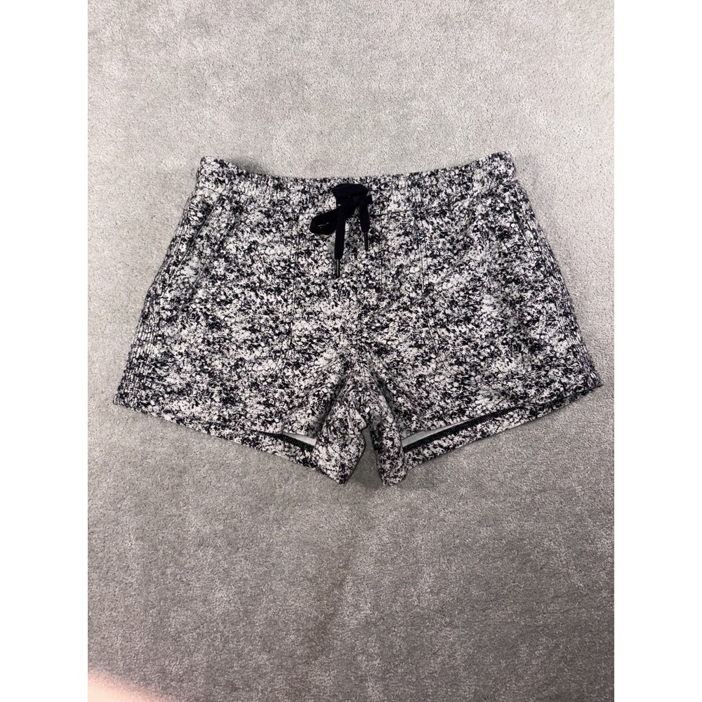 Athleta‎ Farallon Shorts black and white size medium